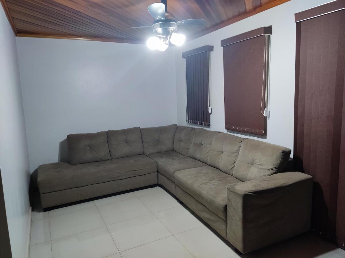 Вілла Casa Para Temporada 900 Metros Do Termas Dos Laranjais Олімпія Екстер'єр фото
